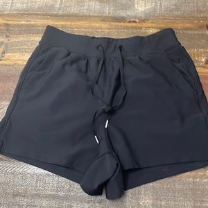 Old Navy Active shorts XS